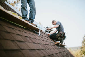 Local Roofers in Bay Point, NY
